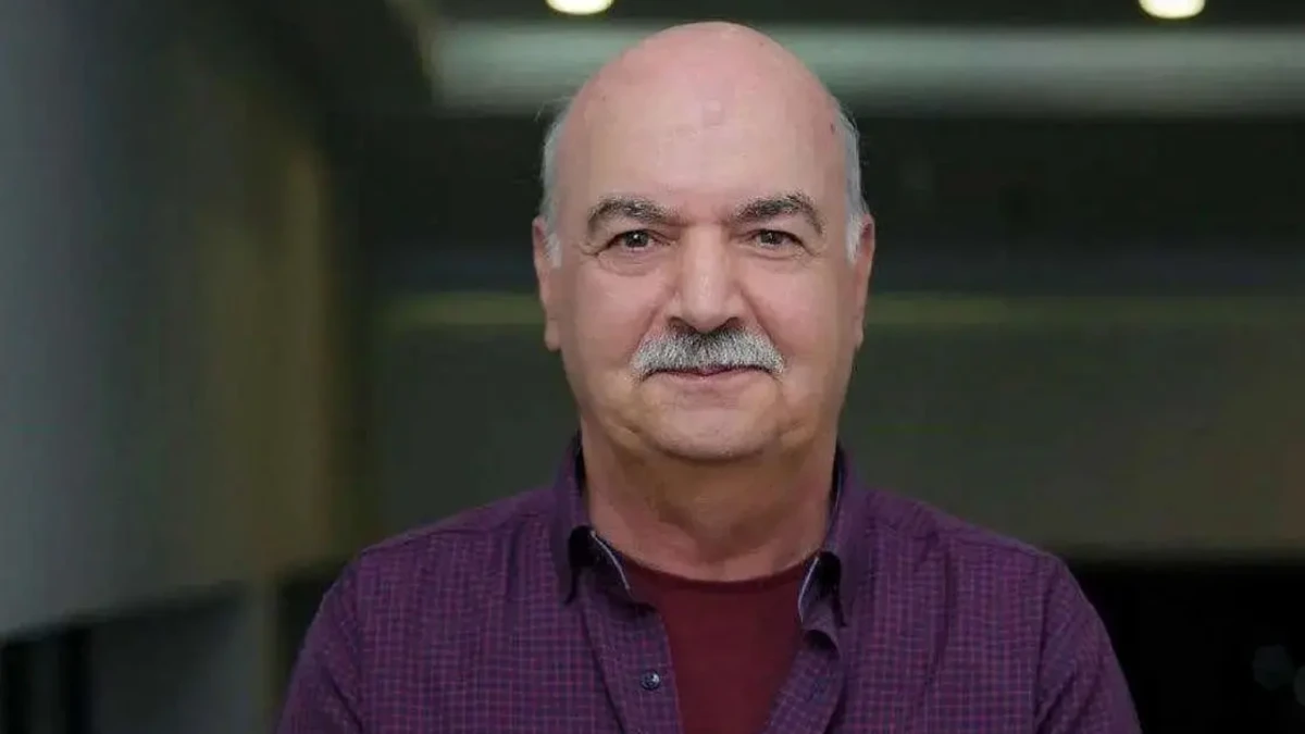 سوپرایز ایرج طهماسب با شنیدن صدای بچه، پشه و آقای همساده در برنامه هزار و یک