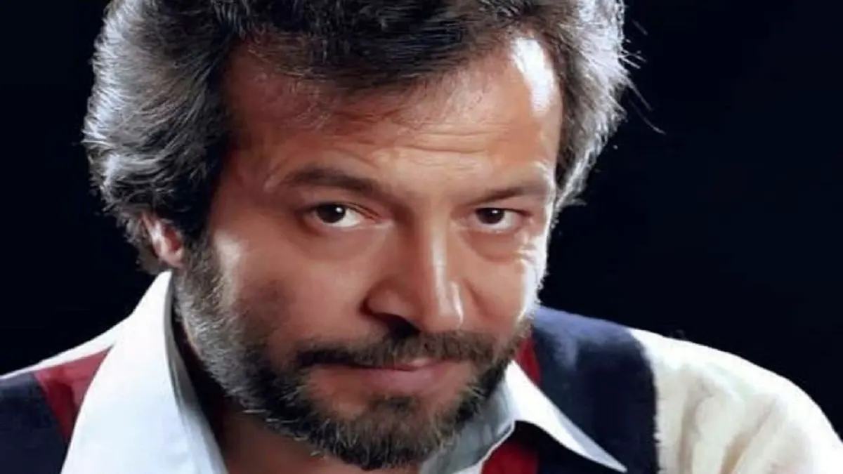 خبر روز | ژست صمیمی ایرج قادری و فریدون فرخزاد دهه 50 ژست صمیمی ایرج قادری و فریدون فرخزاد دهه 50