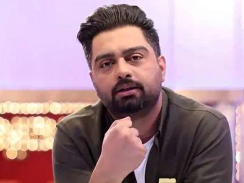 حواشی استایل بحث‌برانگیز ایمان قیاسی در ویژه‌برنامه یلدا 1404