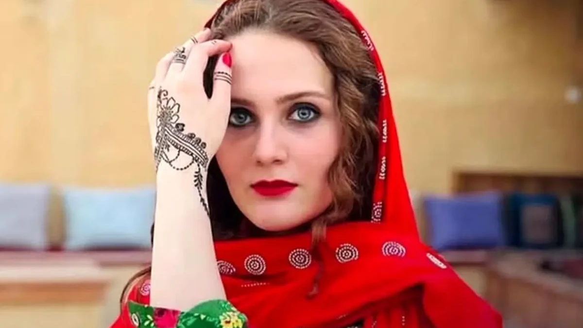 چهرۀ «بانو» (سریال سوجان) در اتاق گریم «دایرۀ گچی قفقازی»