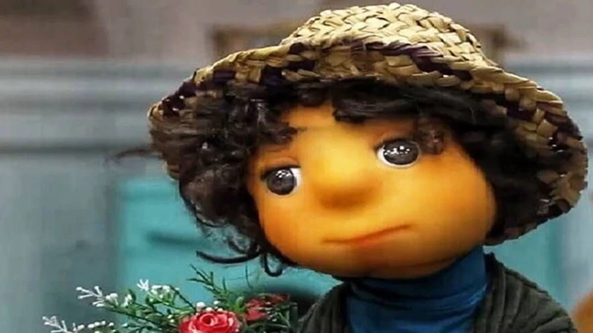 شباهت بی نظیر یک پسر بچه به عروسک برنامه مهمونی ایرج طهماسب