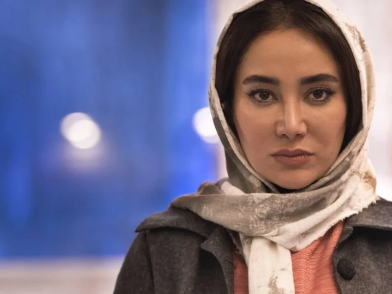 بهاره افشاری بازیگر «سریال او یک فرشته بود» به همراه مادر و برادرش