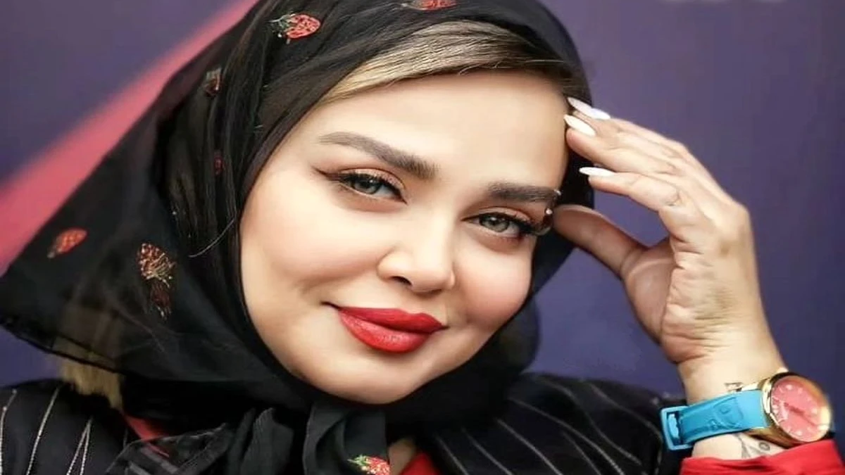 چهره دیدنی و خاص بهاره رهنما در کافه مجلل نیویورک