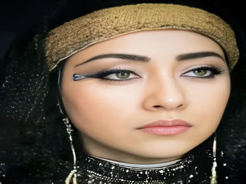 بهاره کیان افشار بازیگر نقش آسیه در فیلم حضرت موسی ساخته ابراهیم حاتمی‌کیا