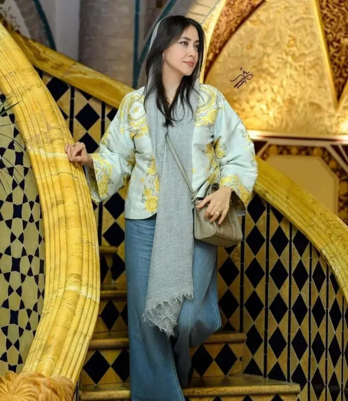 تصویر روز | بهاره کیان افشار در هتل سنتی و رونمایی از استایل شیکش بهارهکیانافشار 6