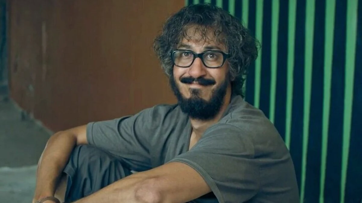 مرد عینکی بهرام افشاری در آستانه ثبت یک رکورد قابل توجه