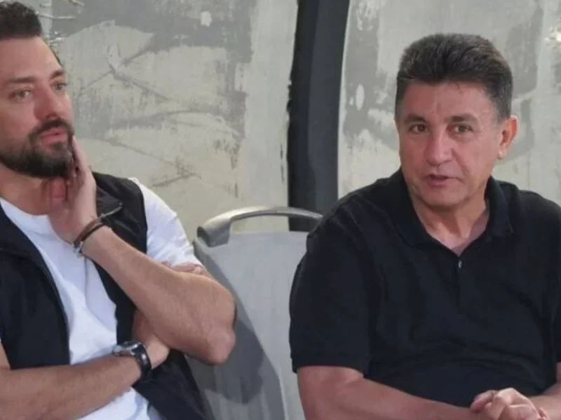 عکس دیدار بهرام رادان با طارمی در اردوی تیم ملی