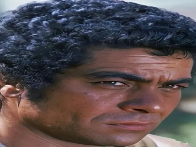 عکس جذاب و دیدنی بهروز وثوقی در آغوش بهرام رادان
