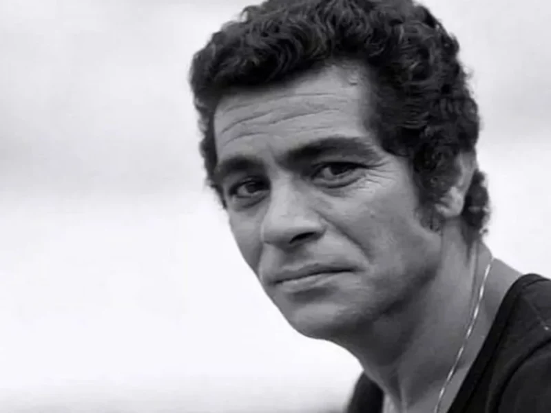 تصویر روز | بهروز وثوقی و آرمان در نمایی از فیلم «سازش» بهروز وثوقی و آرمان در نمایی از فیلم «سازش»