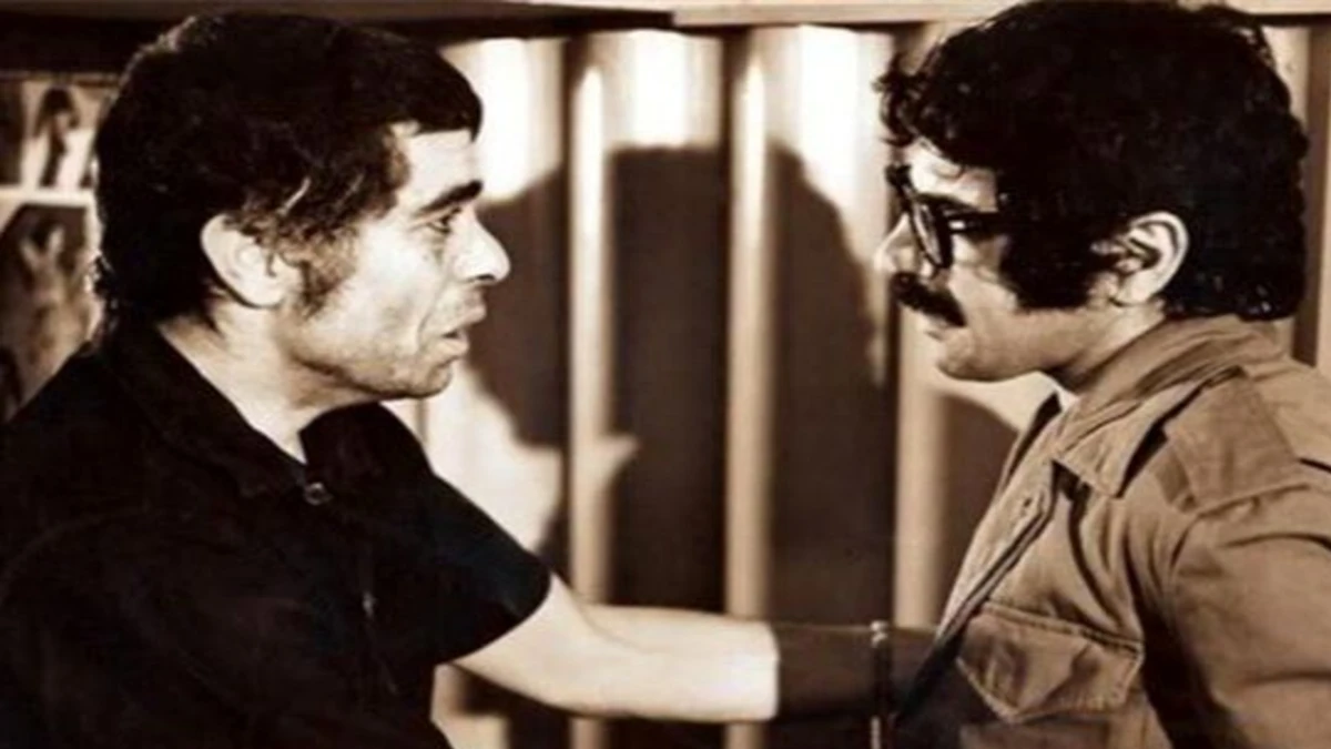 بهروز وثوقی و فرامرز قریبیان در پشت صحنه گوزنها سال 53