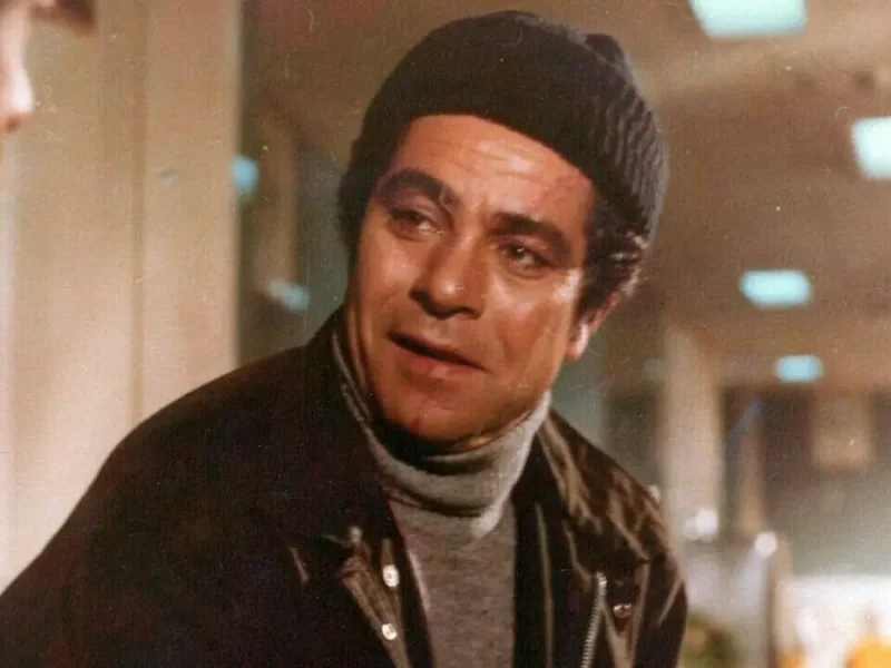 سفر در زمان| عکس قدم زدن «بهروز وثوقی و نگین» در تهران سال 55 عکس قدم زدن «بهروز وثوقی و نگین» در تهران سال 55