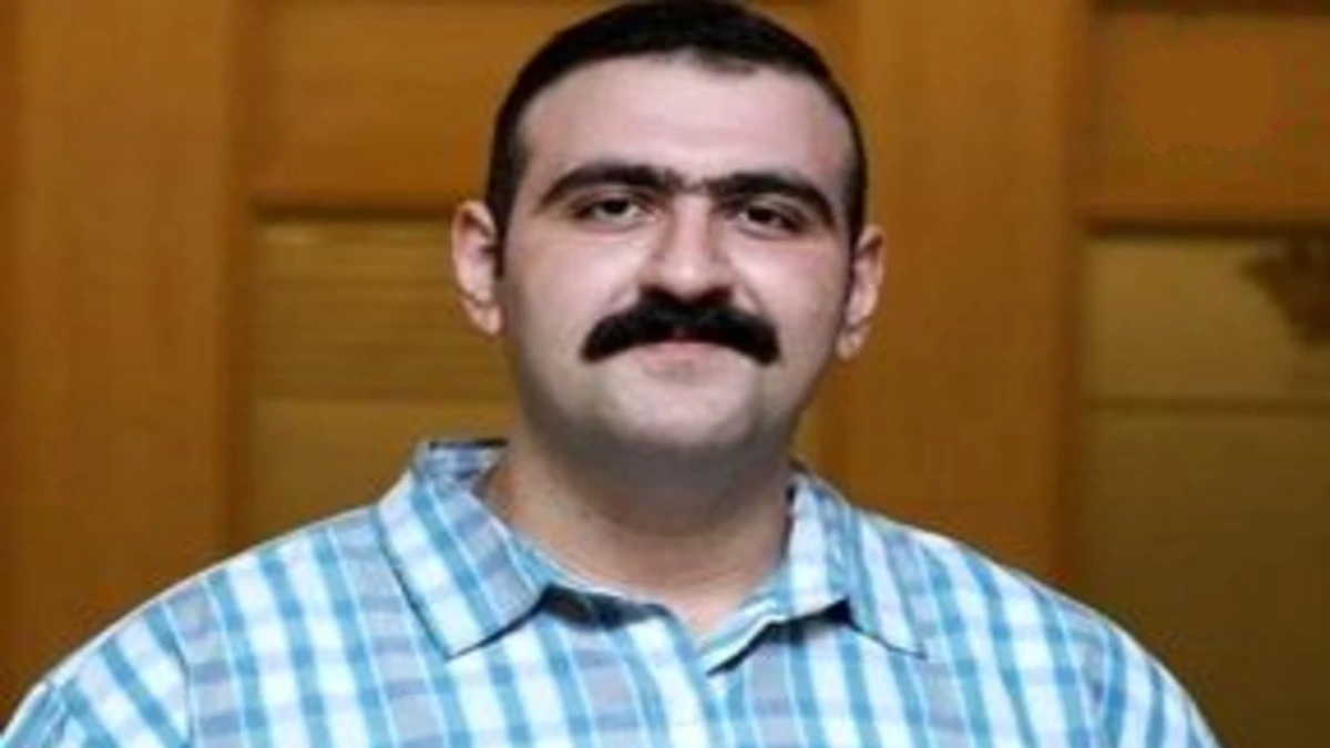 عکس عجیب کلاه عجیب بهروز پایتخت