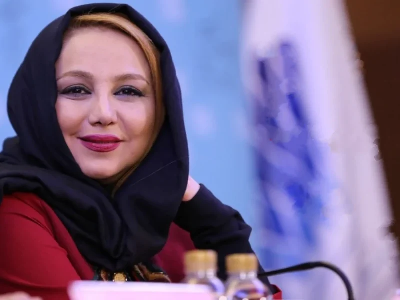 خبر روز | عکس کمتر دیدهشده بهنوش بختیاری در کنار «امید جهان» سال 1402 عکس کمتر دیدهشده بهنوش بختیاری در کنار «امید جهان» سال 1402