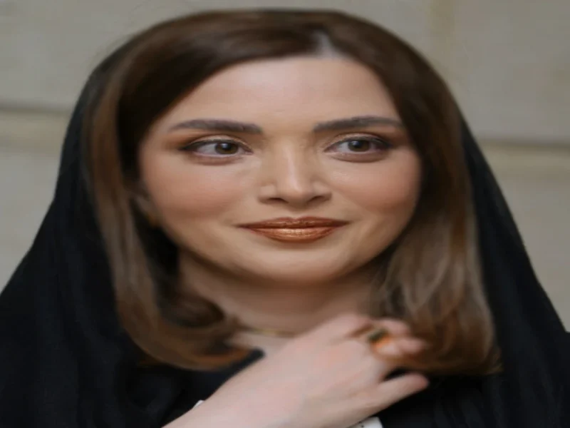 عکس جدید از استایل جذاب بهنوش طباطبایی در 43 سالگی