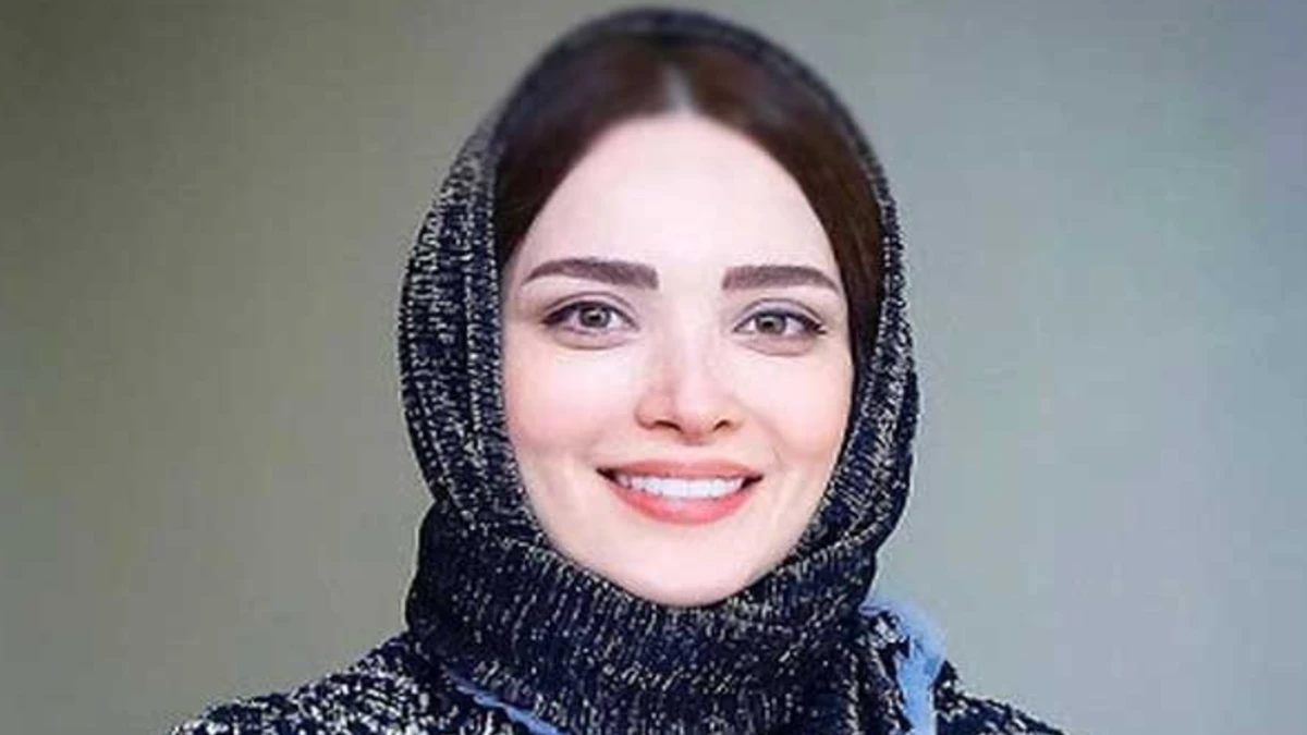 تصویر روز | تغییرات جدید چهره بهنوش طباطبایی همیشه خوشتیپ در آسانسور 1 تغییرات جدید چهره بهنوش طباطبایی همیشه خوشتیپ در آسانسور