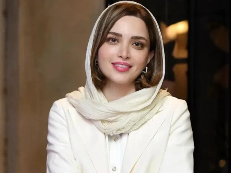 تیپ و استایل بهنوش طباطبایی؛ هر روز جذاب تر از دیروز!