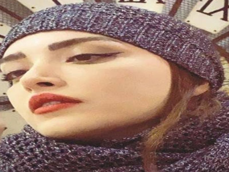 استایل جدید و متفاوت بهنوش طباطبایی بازیگر سینما و تلویزیون با شعری معنادار