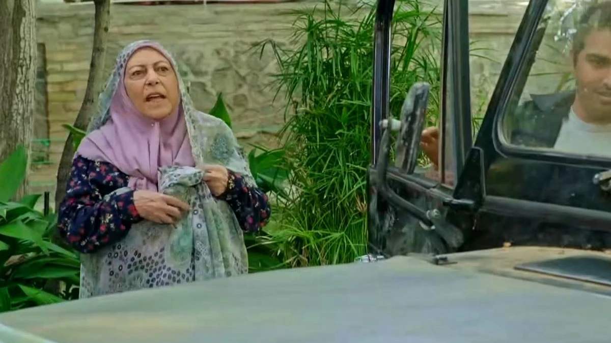 عکس ثریا قاسمی در اتاق گریم سریال بچه مهندس 3