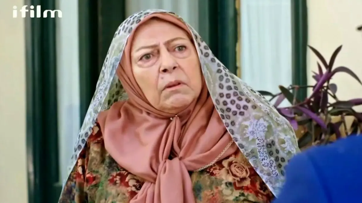 خبر روز | ذوق عجیب ثریا قاسمی در جشن عروسی اش در کنار داماد ذوق عجیب ثریا قاسمی در جشن عروسی اش در کنار داماد