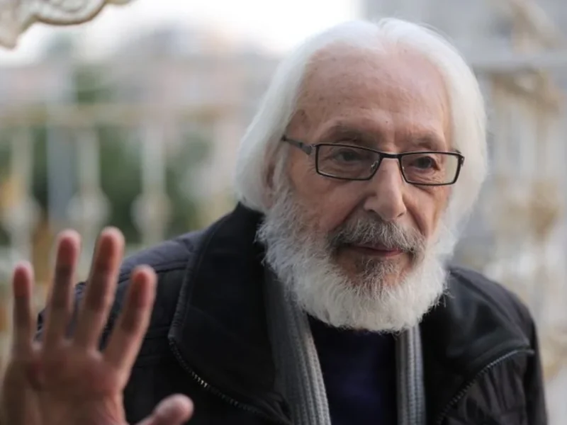 عکس زیرخاکی از جمشید مشایخی و همسرش در روز عروسی