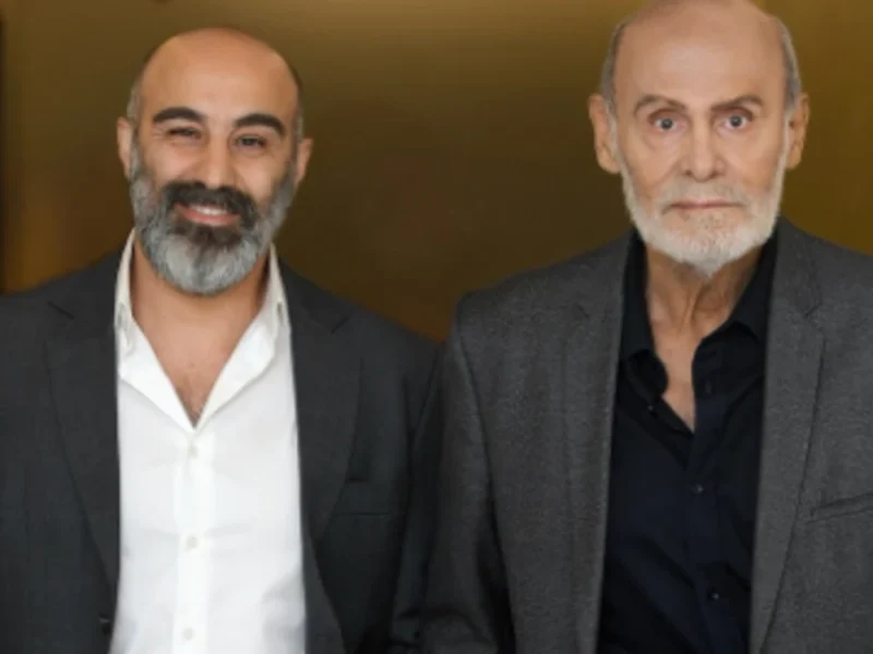 جشنواره شهر؛ استاد جمشید هاشم پور و خانواده