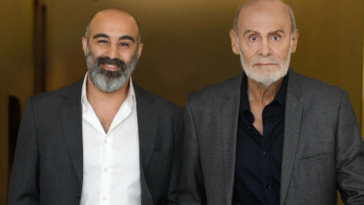 تصویر روز | جشنواره شهر؛ استاد جمشید هاشم پور و خانواده جشنواره شهر؛ استاد جمشید هاشم پور و خانواده