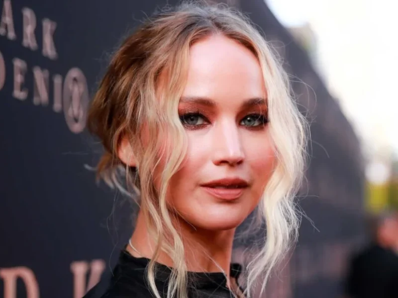 جنیفر لارنس باارزش‌ترین جایزه جشنواره بین‌المللی فیلم سن سباستین را دریافت می‌کند