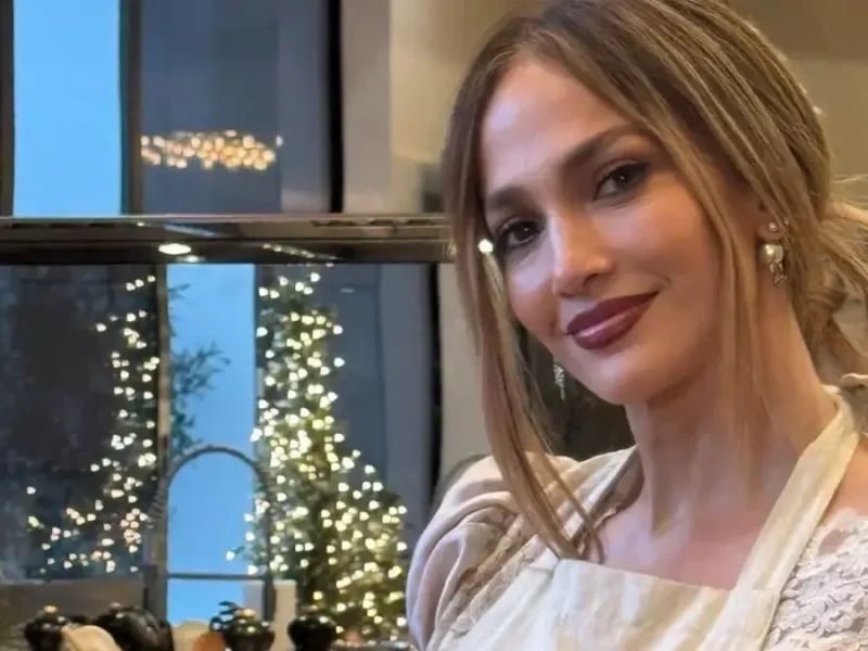 جنجالی که جنیفر لوپز با دستپخش به نمایش گذاشت جنجالی که جنیفر لوپز با دستپخش به نمایش گذاشت