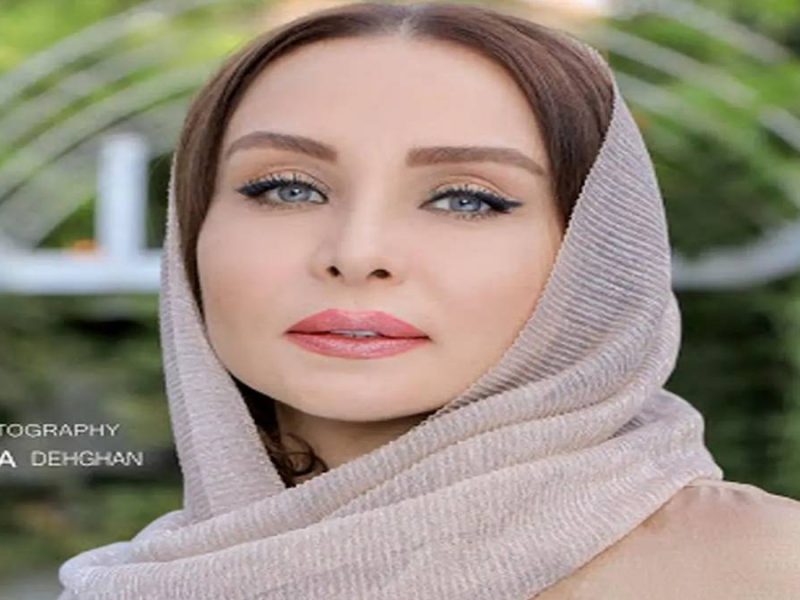 گرد پیری بر چهره حدیث فولادوند نشست