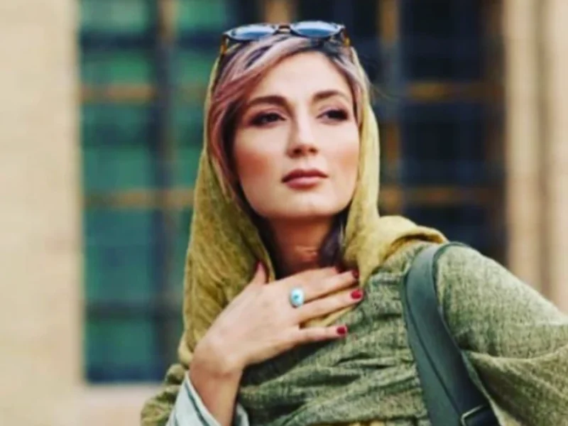 عکس حدیث میرامینی در کنار برادر جنتلمن و هیکلیش