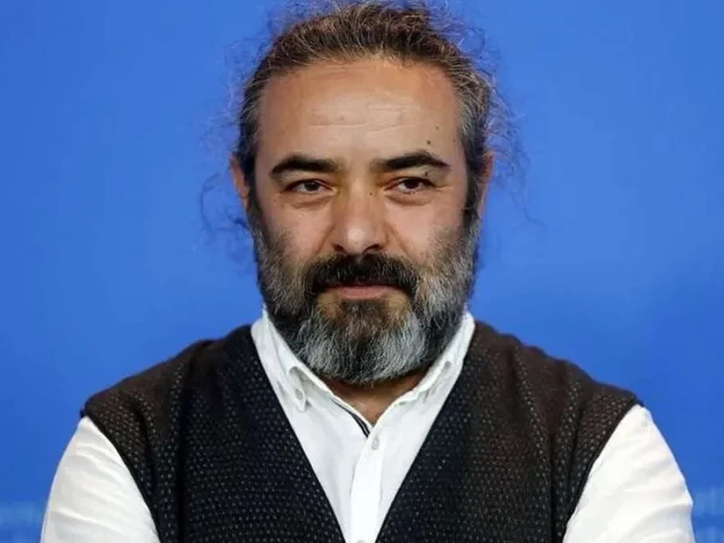 ماجرای سبیل لنینی حسن معجونی در «بچه مردم»