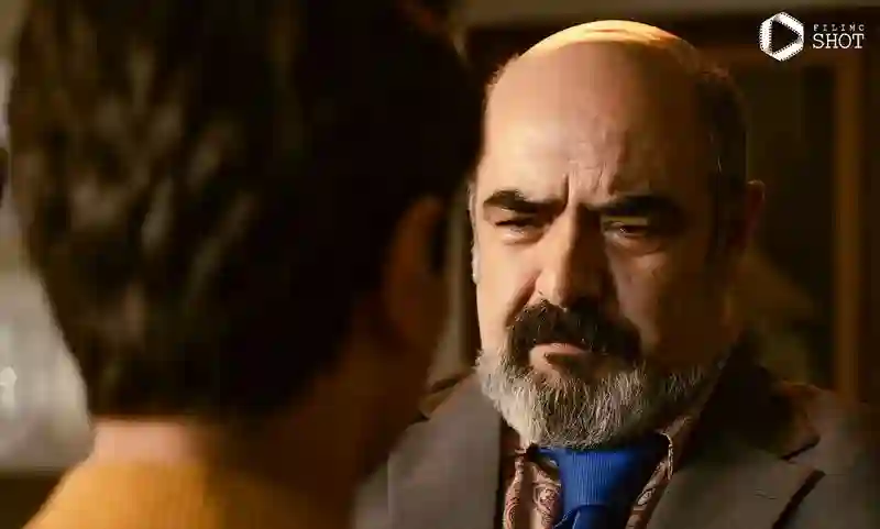 تصویر روز | ماجرای سبیل لنینی حسن معجونی در «بچه مردم» حسنمعجونی 1