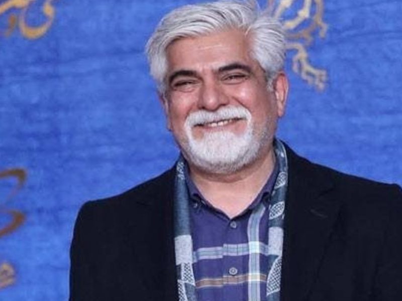تصویر روز | عکس خانوادگی از حسین پاکدل به همراه همسرش عاطفه رضوی و دخترشان عکس خانوادگی از حسین پاکدل به همراه همسرش عاطفه رضوی و دخترشان