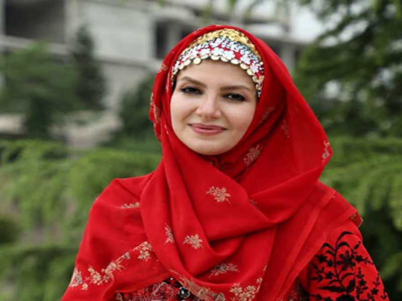 خاله شادونه در خارج کشور