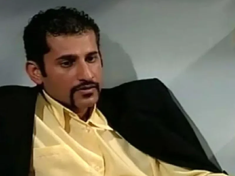 خواستگار سمج سریال خانه به دوش