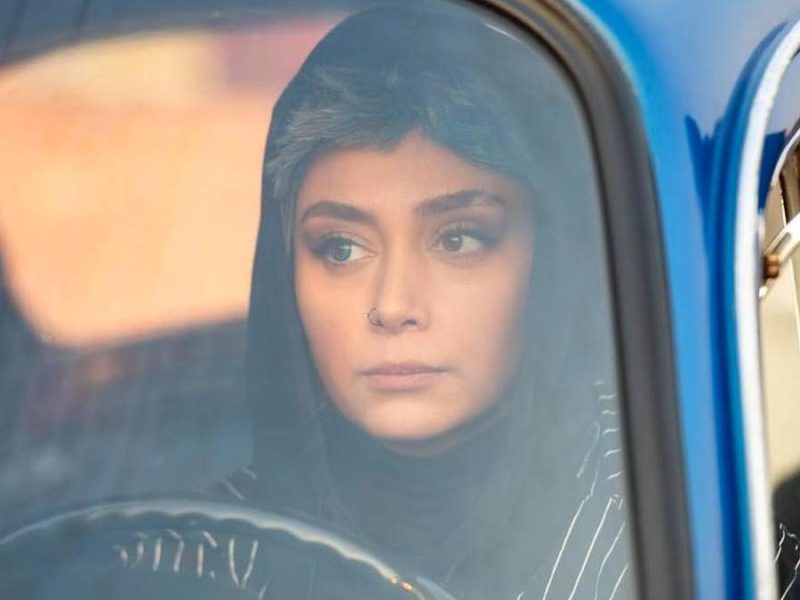 استایل جذاب و شیک دیبا زاهدی نقش «غزال» در جنگل آسفالت در 33 سالگی