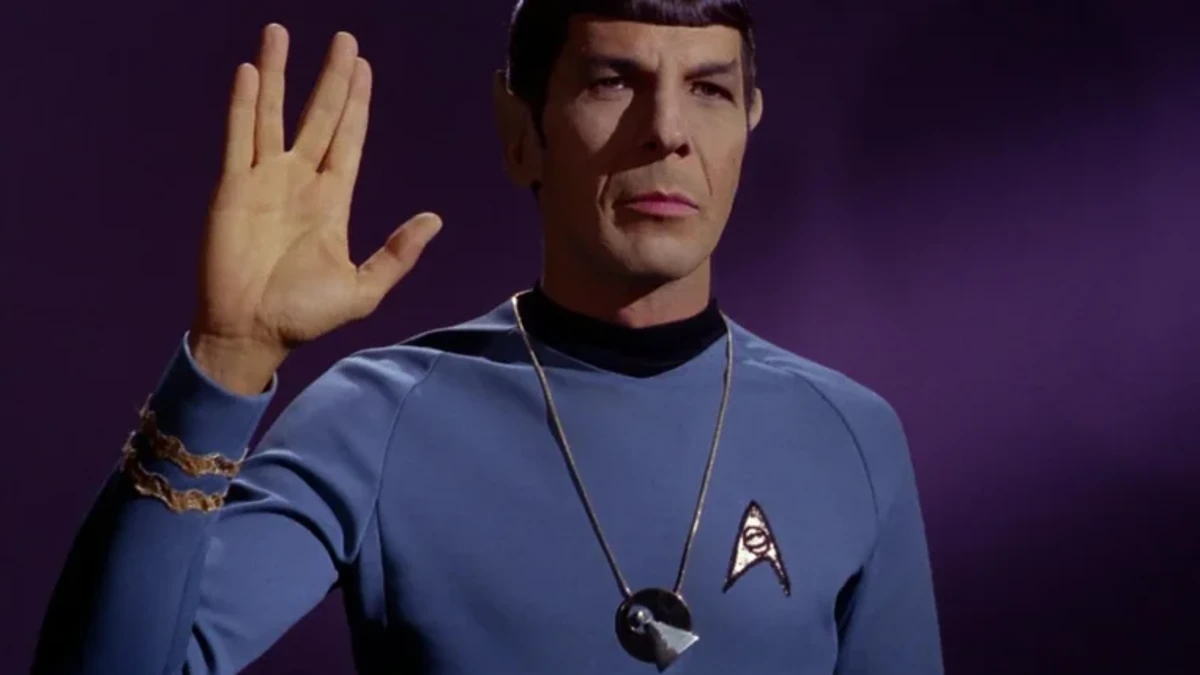 فلسفه Star Trek میراث چهار حرفی رادن‌بری