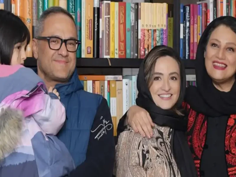 سکانس روز | تیپ و استایل «رامبد جوان» در رونمایی کتاب خیال است دیگر همراه دیگر هنرمندان 7 یپ و استایل «رامبد جوان» در رونمایی کتاب خیال است دیگر همراه دیگر هنرمندان