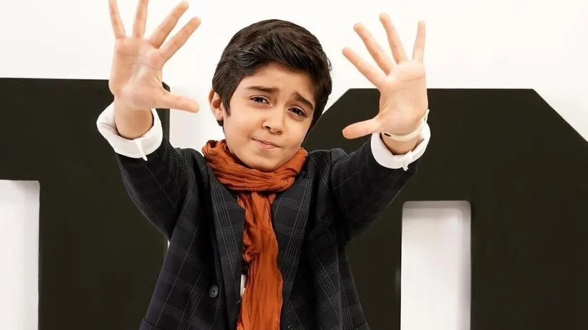 وضعیت سلامتی «رایان سرلک» بازیگر تئاتر الیور توئیست از زبان هوتن شکیبا