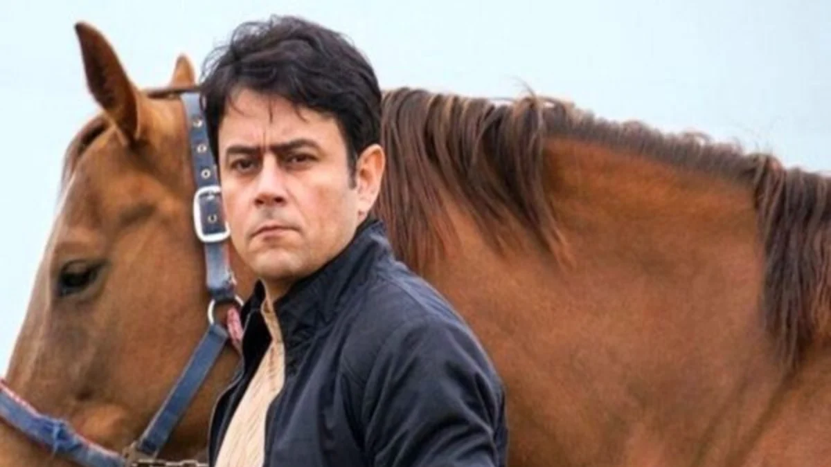 عکس «مهوش صبرکن و رحیم نوروزی» در پشت صحنه سریال پس از باران؛ سال 79