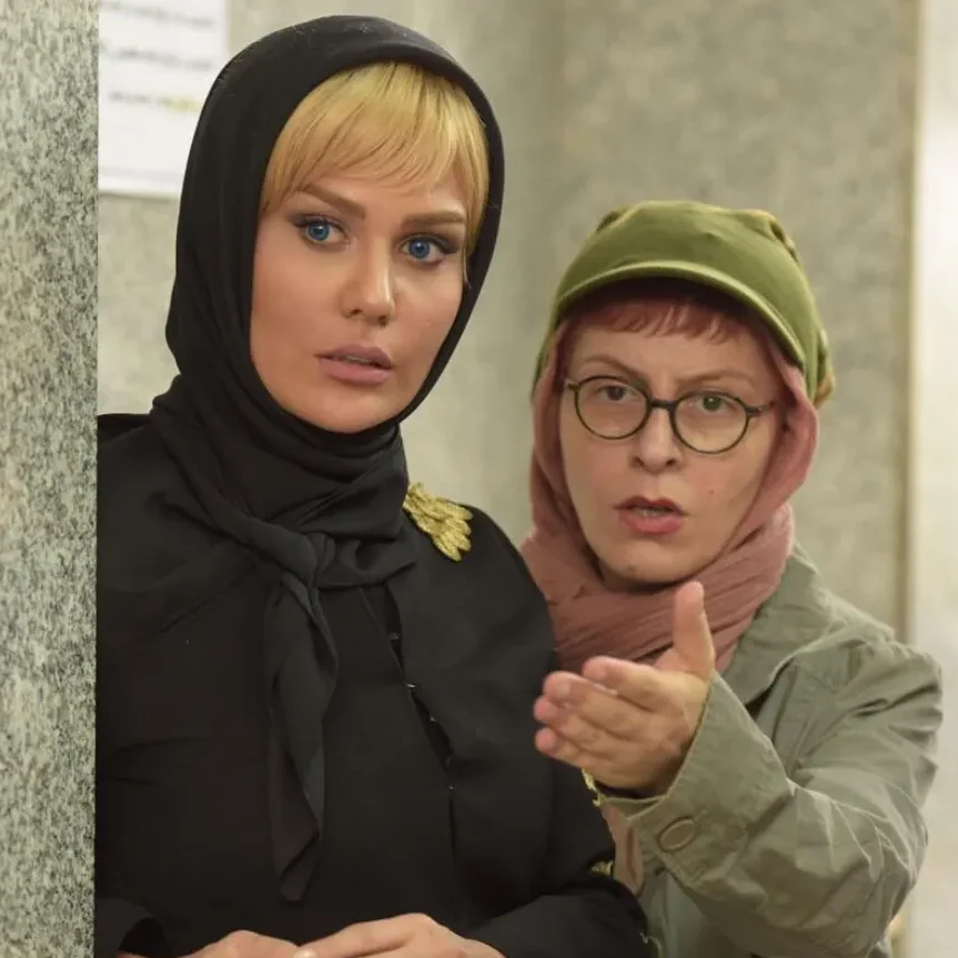 خبر روز | معرفی بازیگران پرفروشترین فیلم سینمایی سلامعلیکم حاجآقا با بازی علی صادقی 5 رز 3 edited