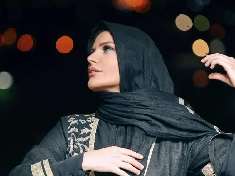 ظاهر متفاوت و غیر قابل تشخیص "رز رضوی" در جشن