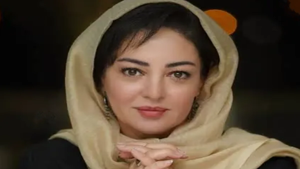 رزیتا غفاری با استایل متفاوت و جذاب در ۵۲ سالگی