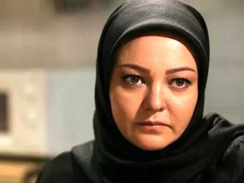 رزیتا غفاری در 52 سالگی با یک تیپ خاص و چهره دیدنیش