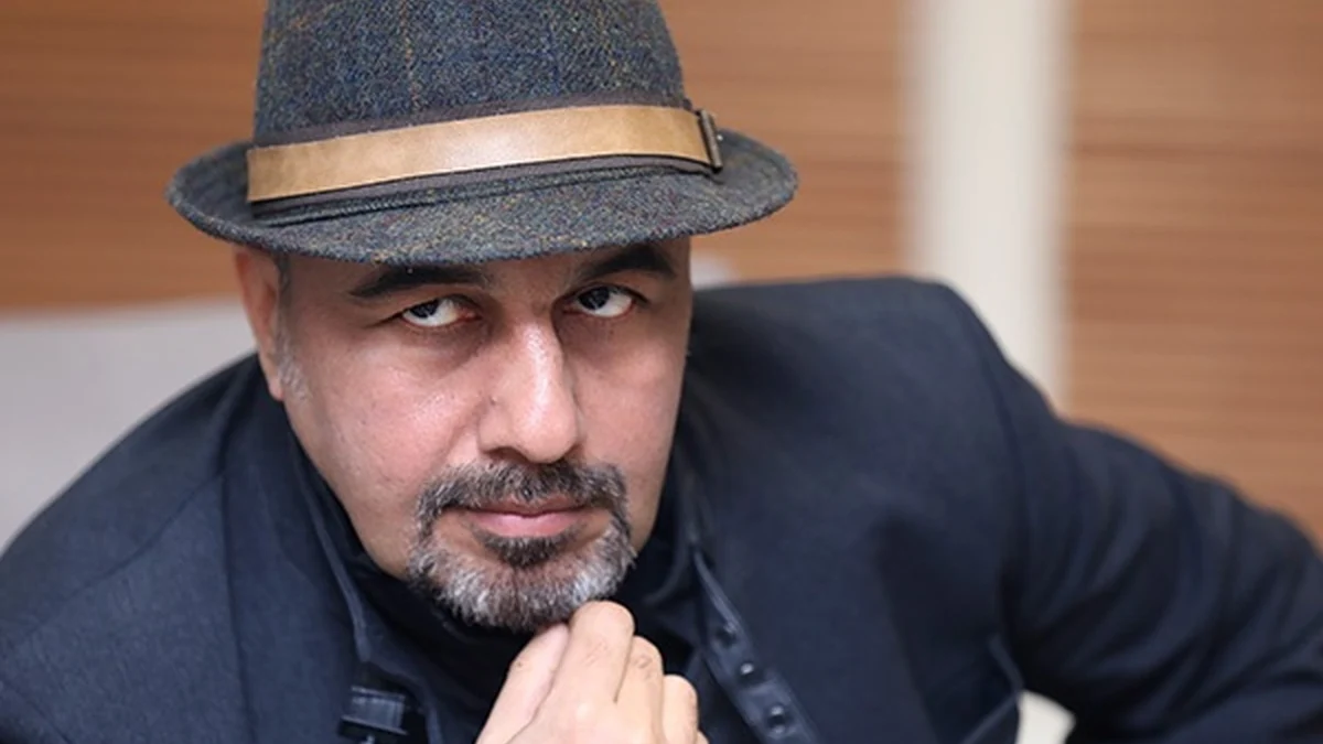 عکس رمانتیک بازی رضا عطاران و همسرش در ملاءعام