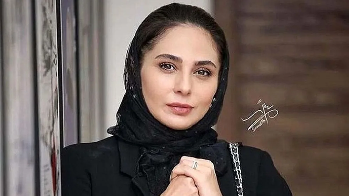 نگاه عاشقانه مهدی پاکدل به همسرش رعنا آزادی‌ور