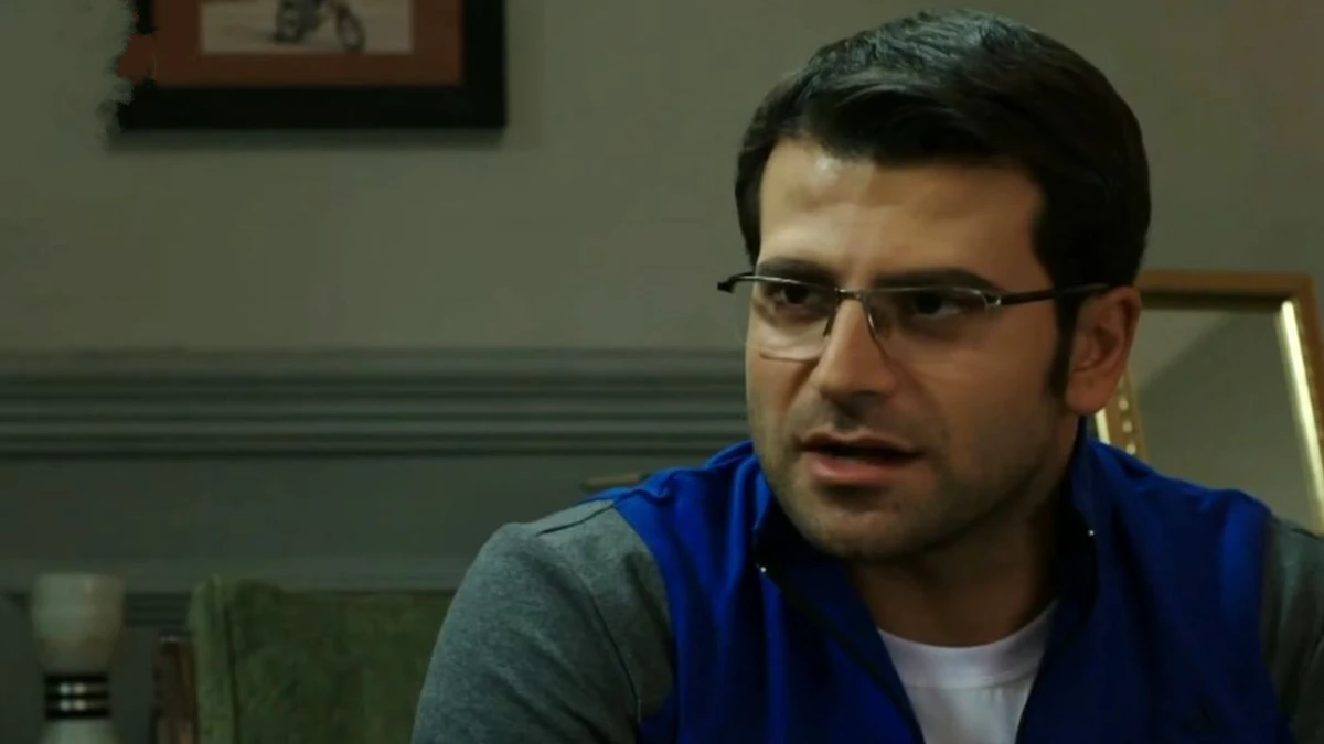 عکس «جواد جوادی جوان» سریال بچه مهندس 3 در ویتنام