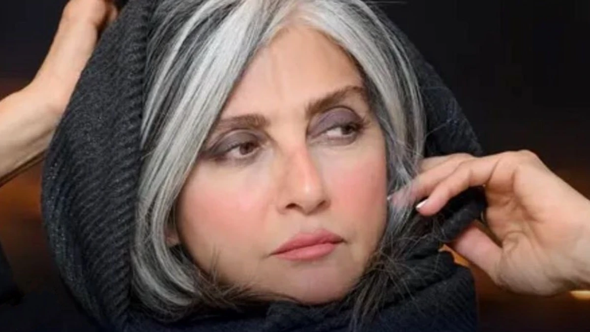 تصویر روز | استایل جذاب و مدرن رویا جاویدنیا در ۶۰ سالگی استایل جذاب و مدرن رویا جاویدنیا در ۶۰ سالگی