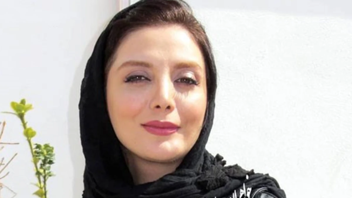 ژست خاص از رویا میرعلمی و همسرش