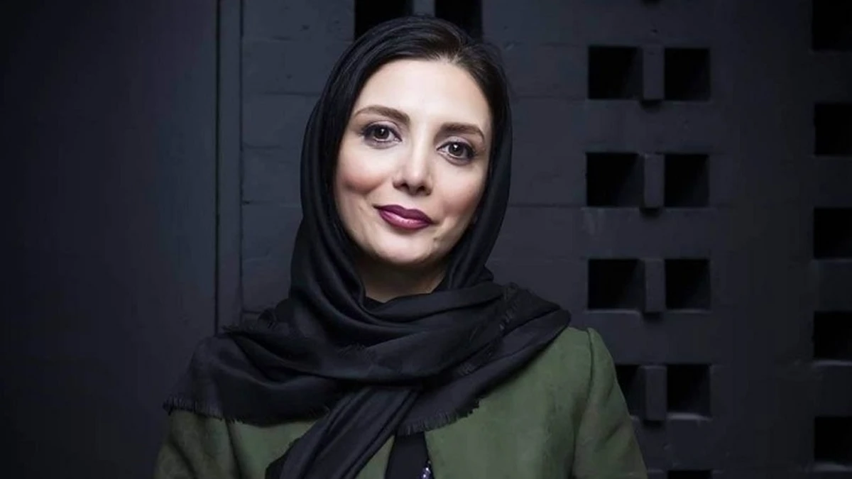 عکس درخشش رویا میرعلمی 46 ساله در لباس عروس!